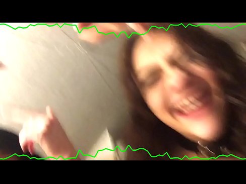 ❤️ 两位性感的黑发美女情感内裤留住混蛋古怪的婊子 ️❌ Porno ❌️